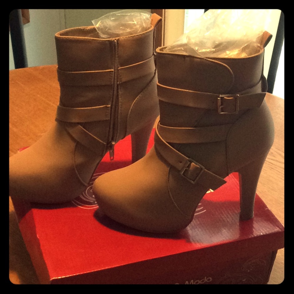 Heel Boots